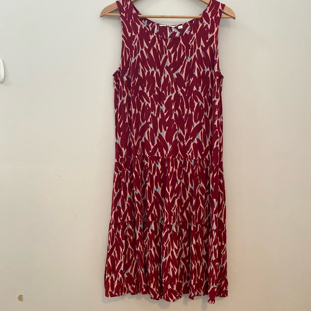Red patterned drop waist shift dress